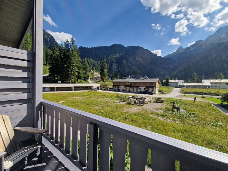 Lodge Seeblick 161 im Tauerndorf Enzingerboden