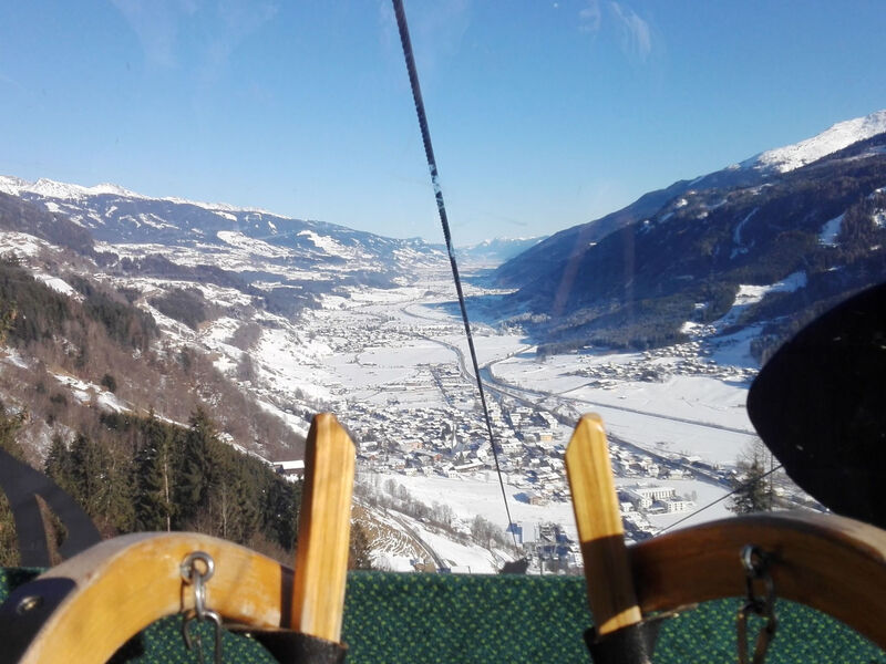 nahe den Skigebieten und Ausgangspunkt zu Sehenswürdigkeiten