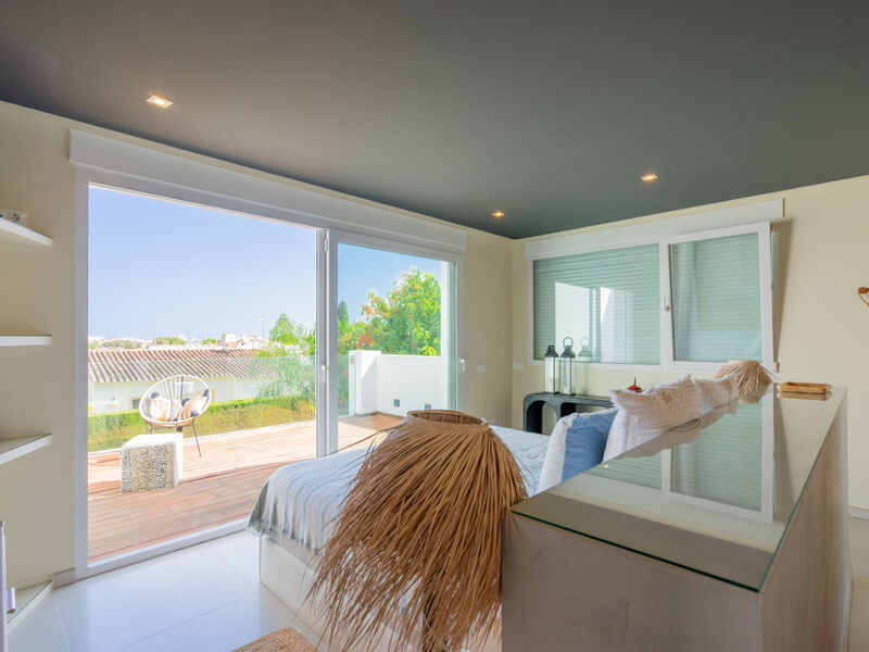 Zenith Denia