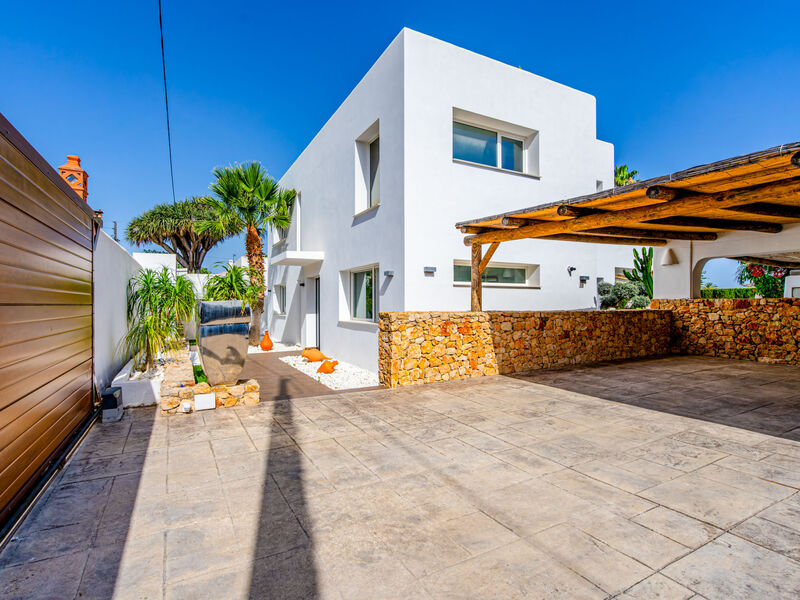 Zenith Denia