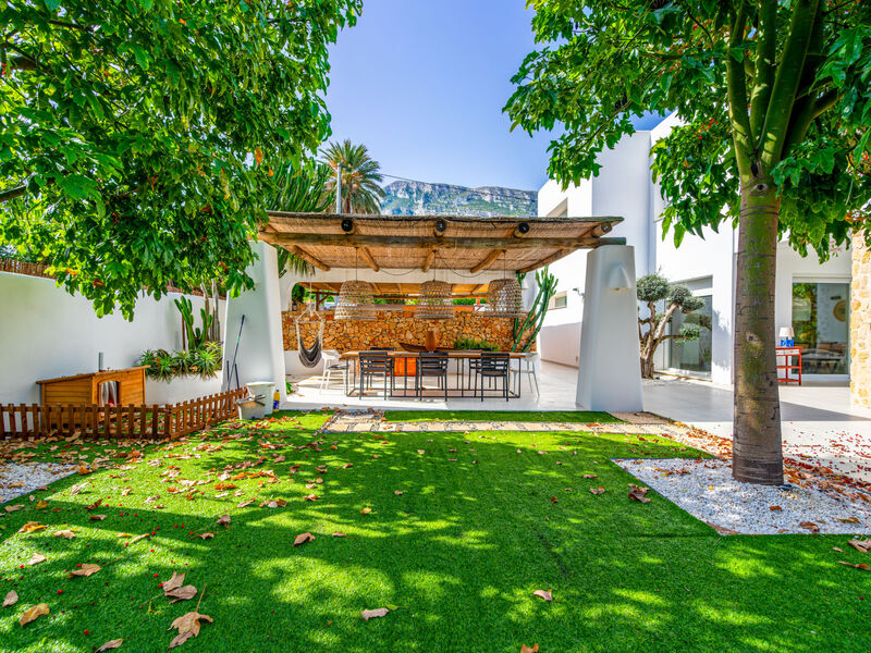 Zenith Denia