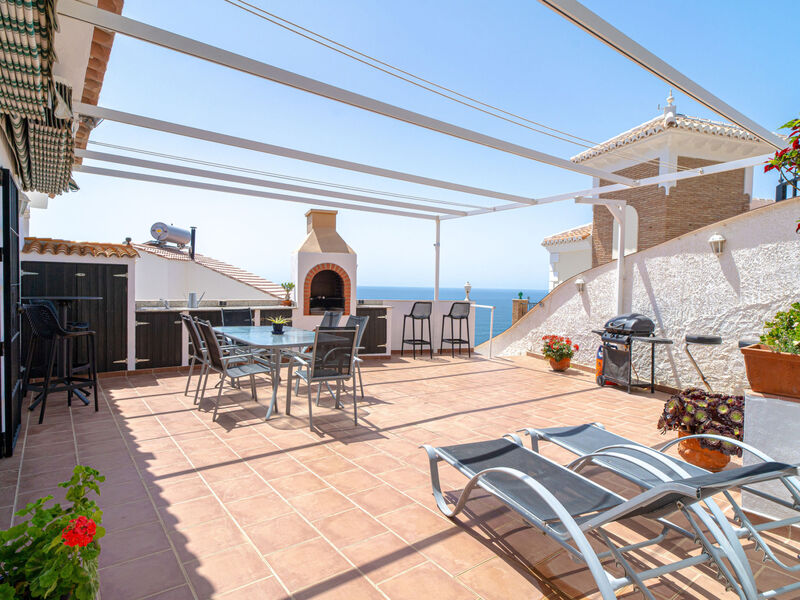 Mirador de Punta Lara by Casasol