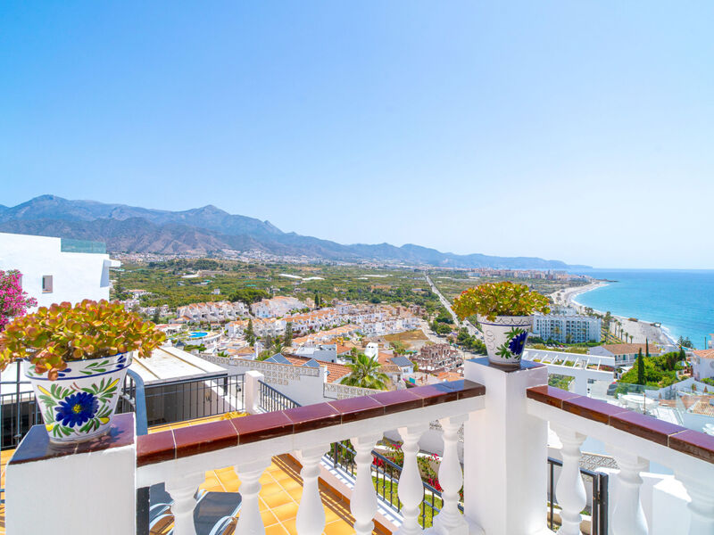 Mirador de Punta Lara by Casasol