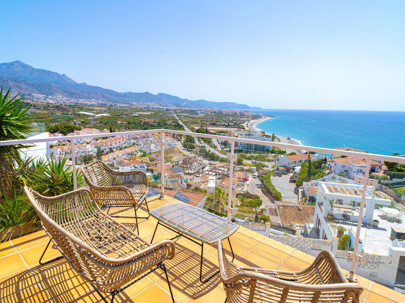 Mirador de Punta Lara by Casasol