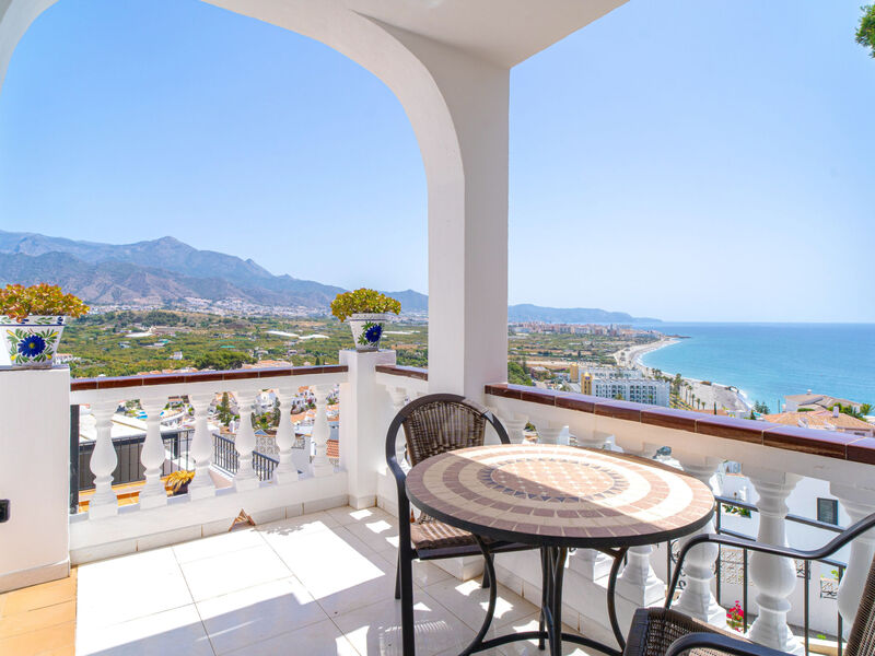 Mirador de Punta Lara by Casasol