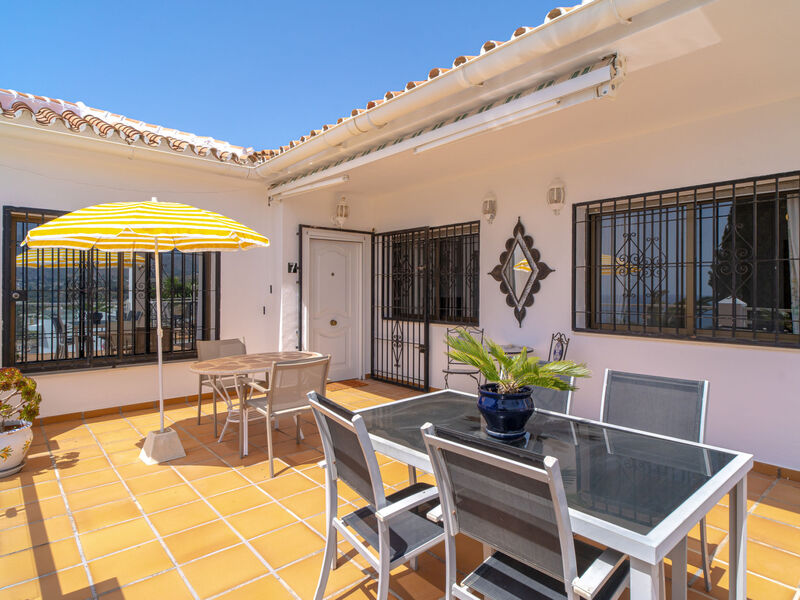 Mirador de Punta Lara by Casasol