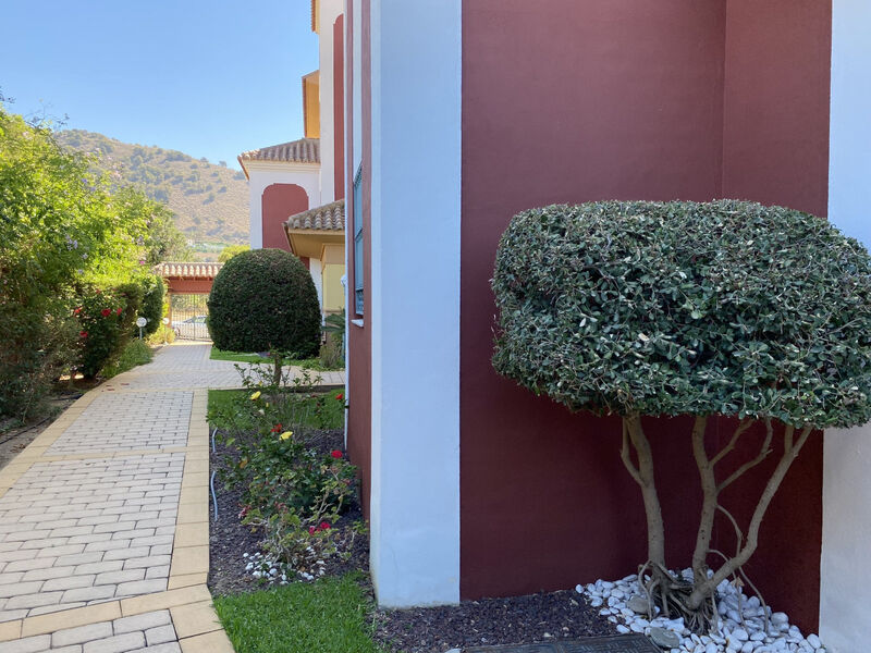 Senorio de Capistrano by Casasol
