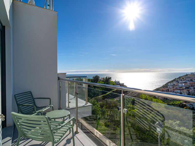 Penthouse Balcon del Mar 121 by Casasol