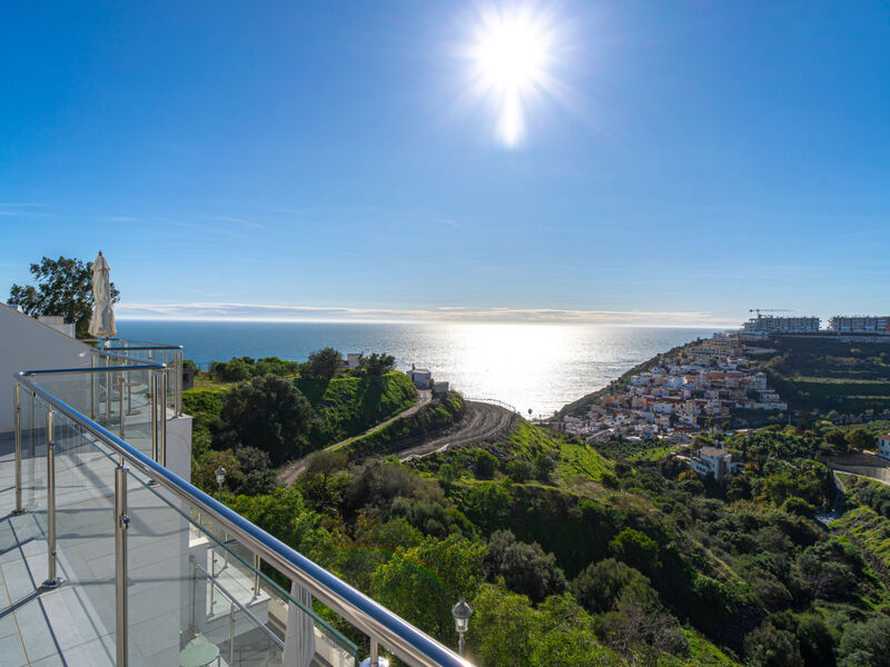 Penthouse Balcon del Mar 121 by Casasol