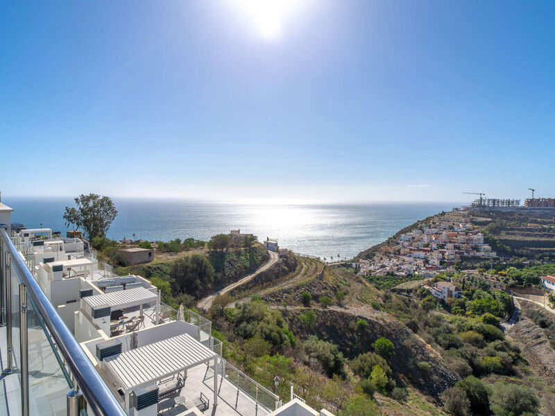 Penthouse Balcon del Mar Deluxe 1 by Casasol