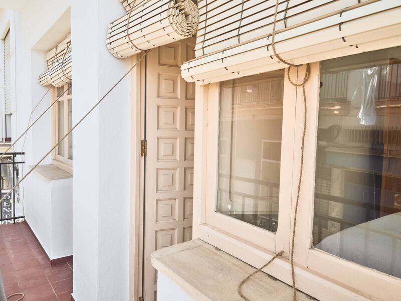 Casa Chica Calle Cristo 112 by Casasol
