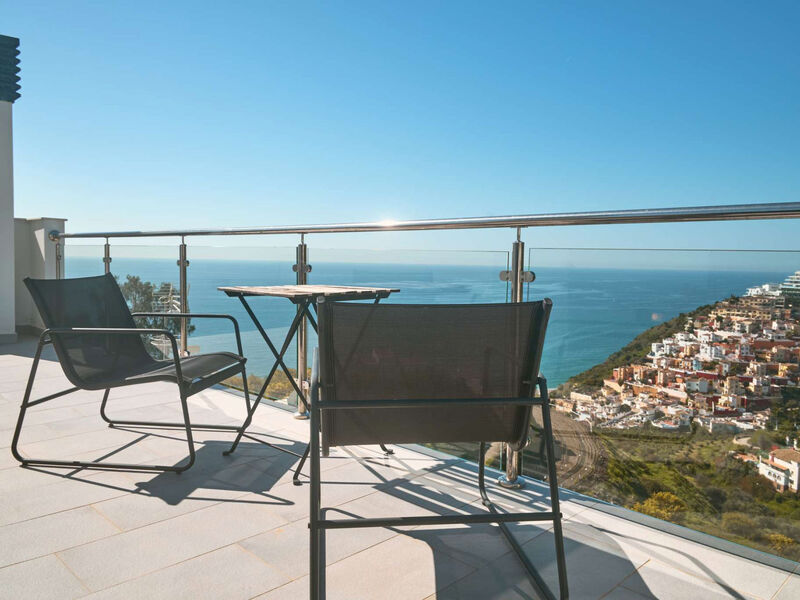 Penthouse Balcon del Mar Deluxe 4 by Casasol