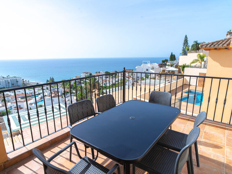 Vila Punta Lara 15 by Casasol