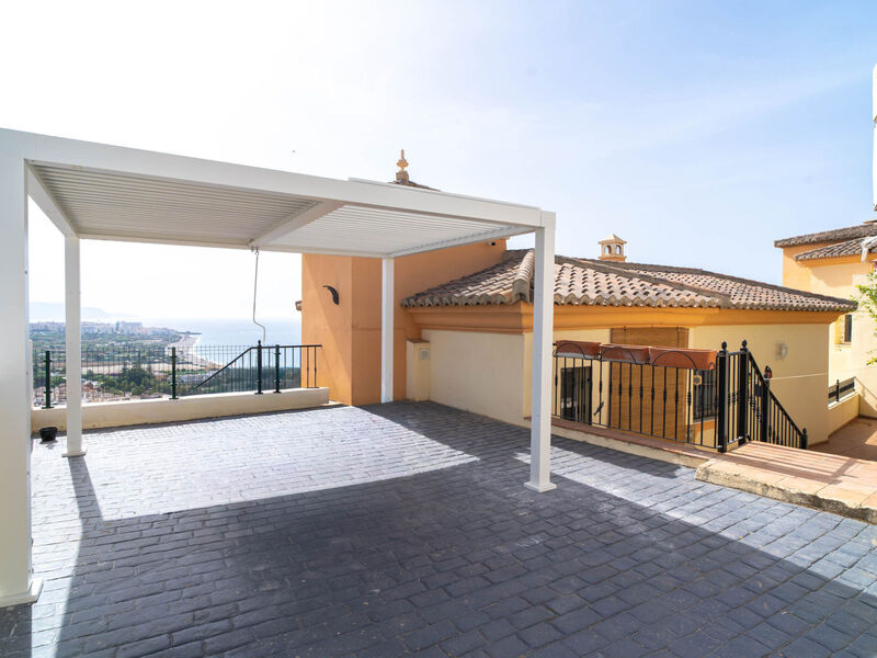 Vila Punta Lara 15 by Casasol