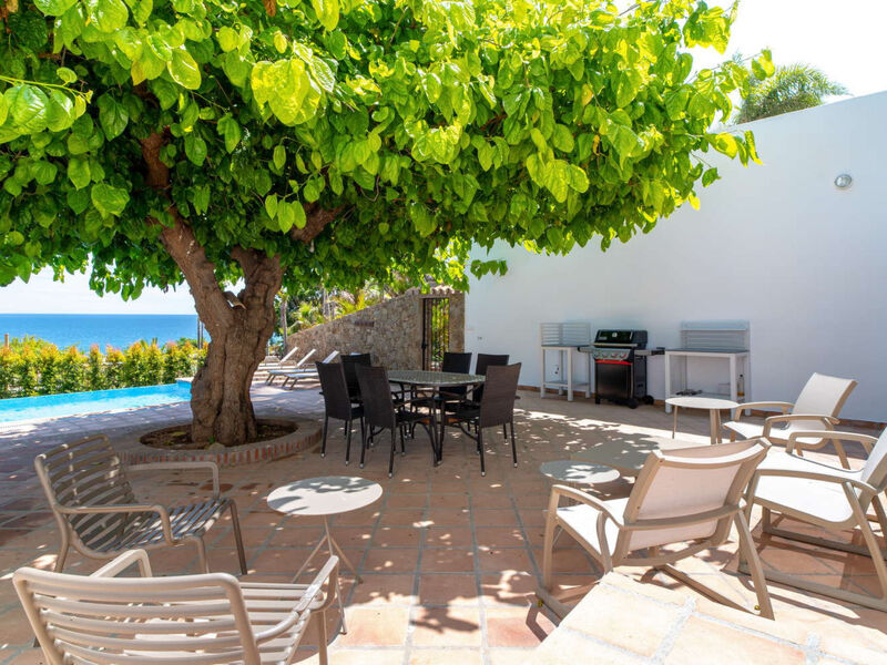Vila Lorca Vista Mar by Casasol