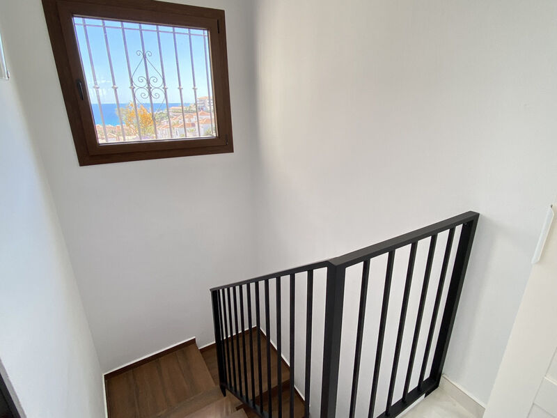 Vila Casa la Vida by Casasol