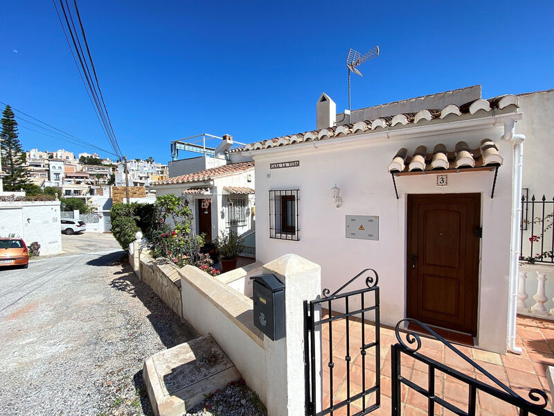 Vila Casa la Vida by Casasol