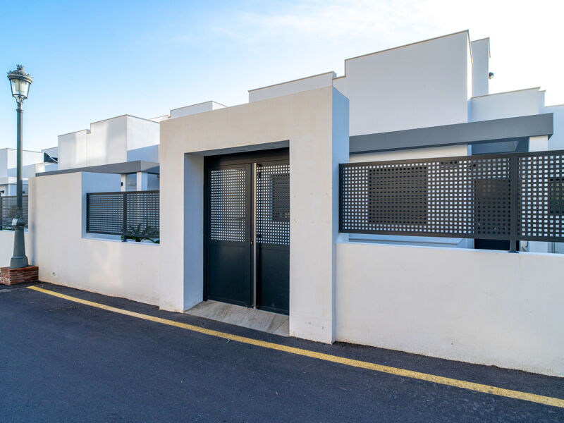 Terrazas de Ladera Duplex 10 by Casasol