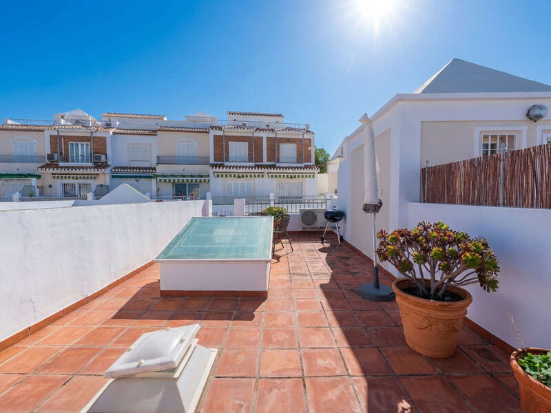 Fuentesol 15 Casa Lindblad by Casasol