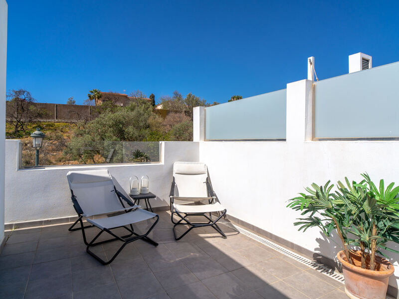 Vila Premium Los Mangos by Casasol