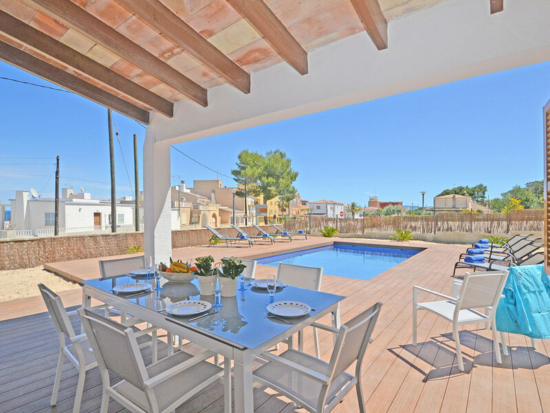 Pinocha (Villa Anglessos)