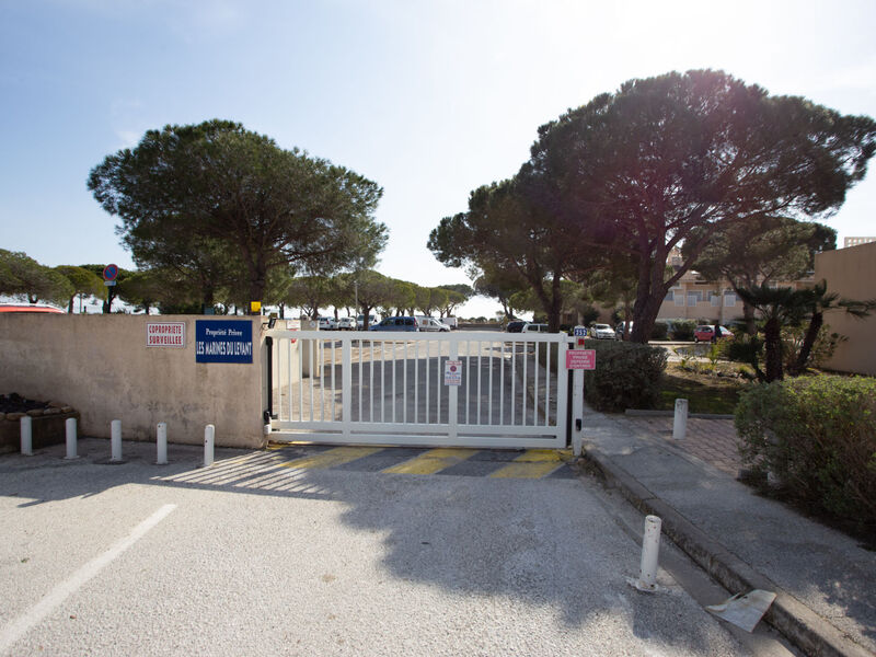 Les Marines Du Levant