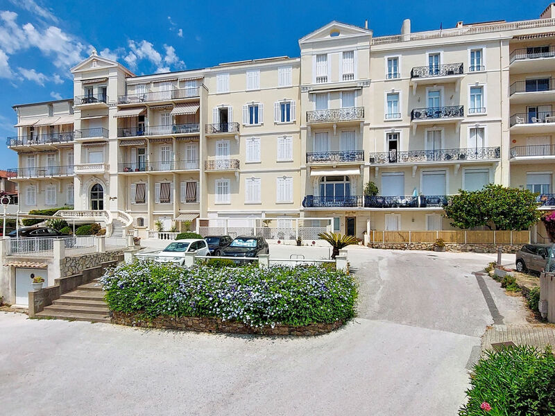 Le Grand Hotel