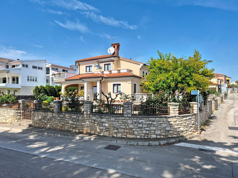 Vila Teuta