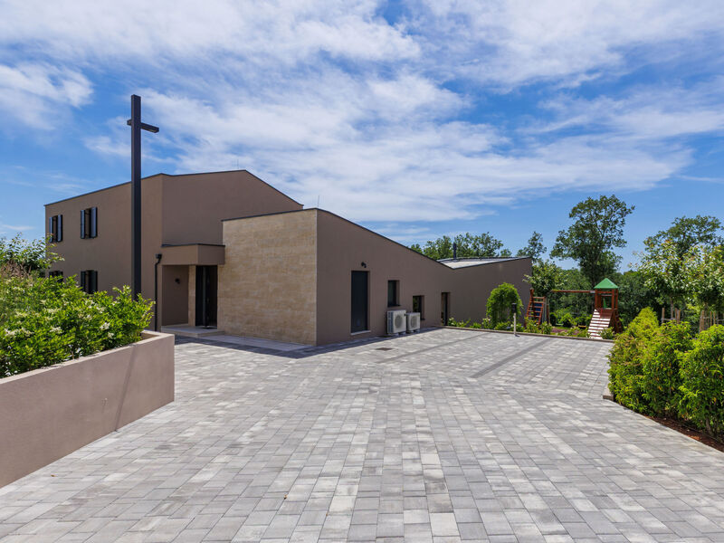 La Mari