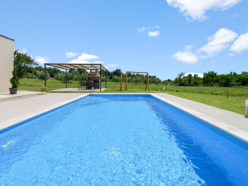 Vila Deni