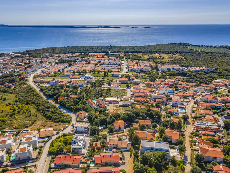 Vila Lona