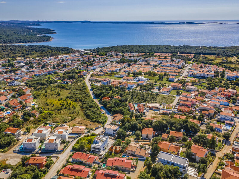 Vila Lona
