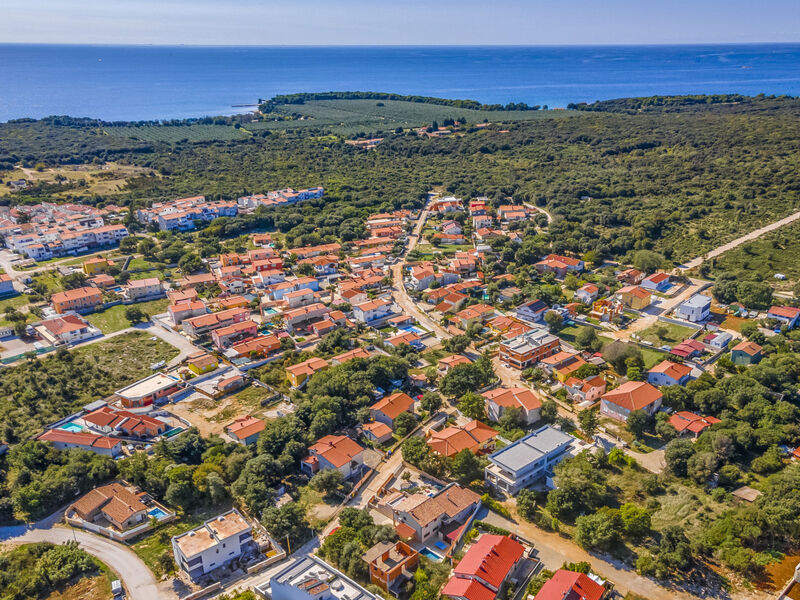 Vila Lona