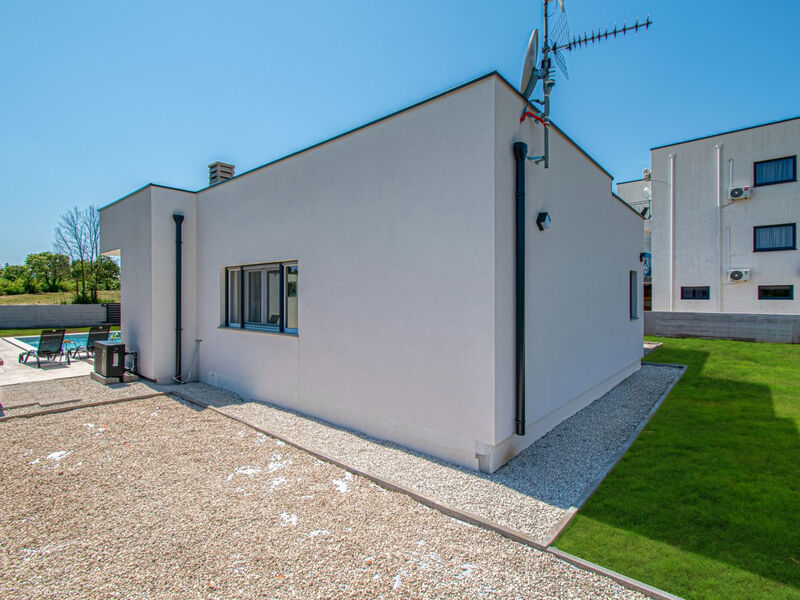 Vila Leny