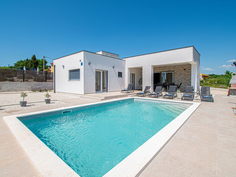 Vila Leny