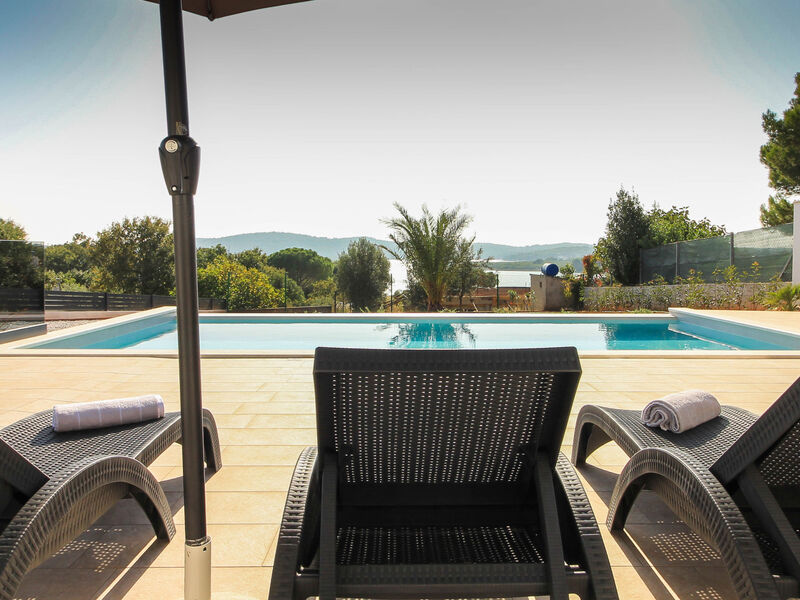 Vila PERGOSA WITH SEA VIEW AND SAUNA