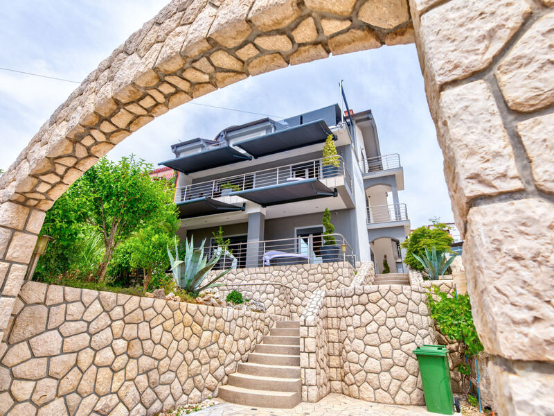 Vila Vivien Apartment 3 / HR-10640-05