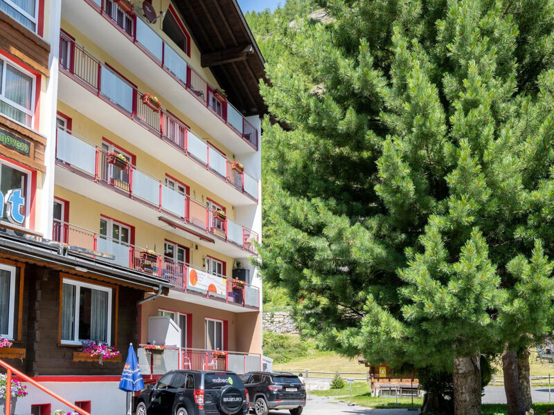 Dům Aurora Appartement/Fewo 8-Bettwohnung Weissmies