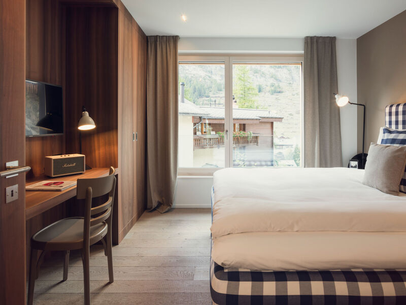 OVERLOOK Lodge by CERVO Zermatt, (Zermatt),