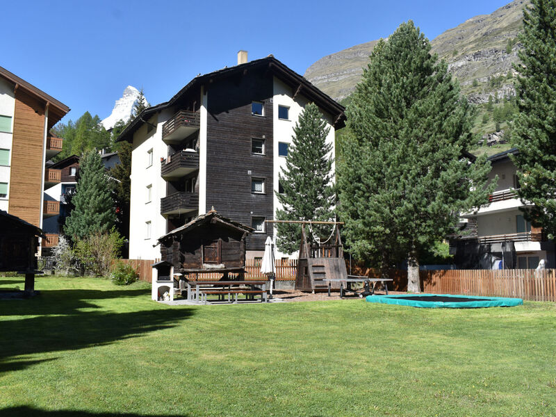 Dům Matterhorngruss, (Zermatt), 1583.00