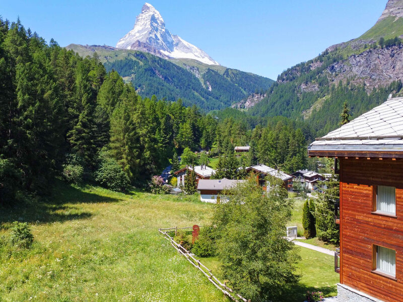Chalet Altesse, (Zermatt), 1054.01