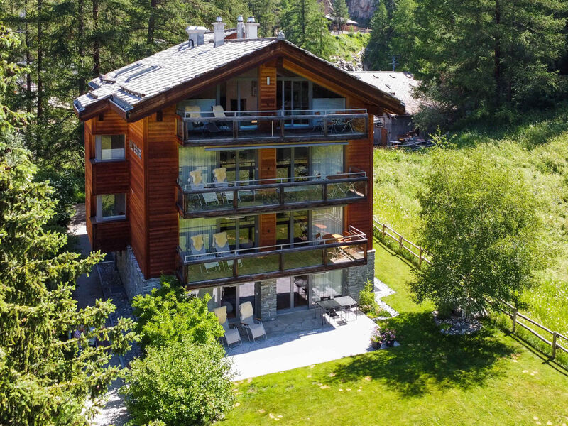 Chalet Altesse, (Zermatt), 1054.01