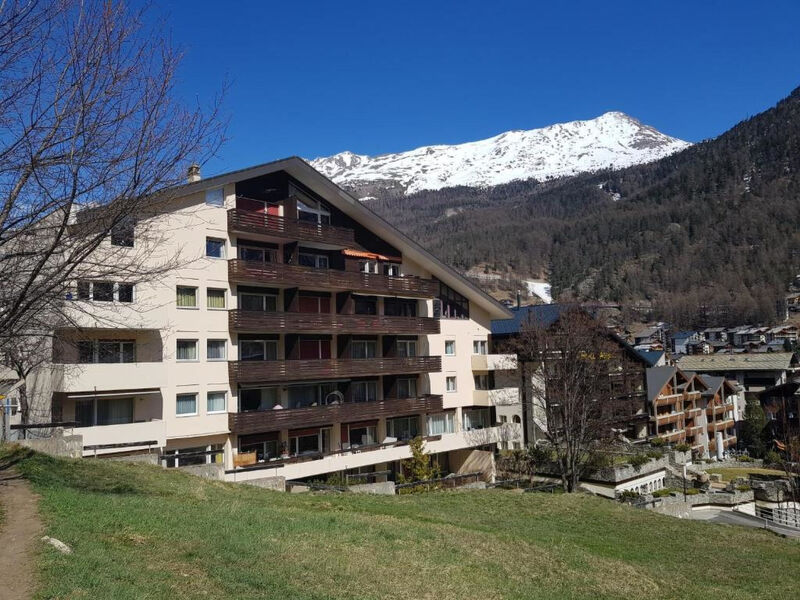 Dům Zayetta 1, Orange, (Zermatt), 1993.18