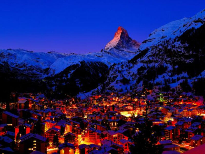 Wake up to the Matterhorn