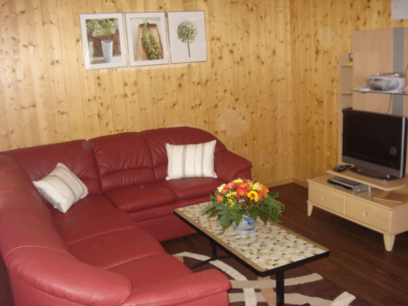 Chalet Petunia, (Grächen), 1116