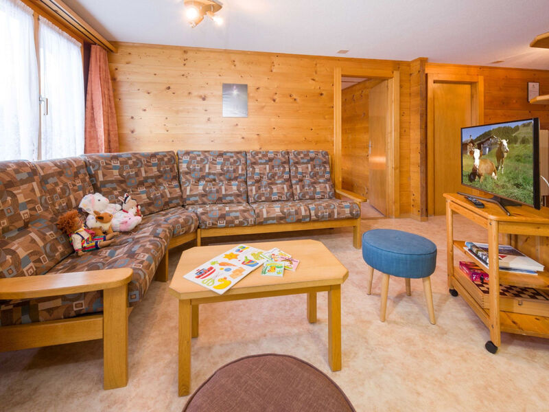 Chalet Ferienwohnungen Schwalbennest Moos Grächen, (Grächen),