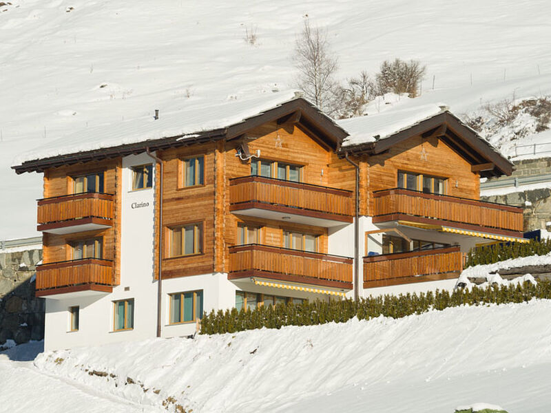 Clarino, AZapartments.ch, B&B, (Grächen), 1285