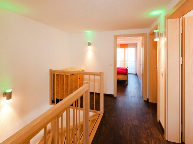 Clarino, AZapartments.ch, B&B, (Grächen), 1285