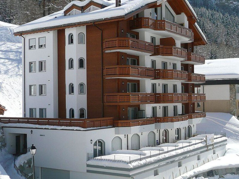 Residenz Iris Leukerbad # 4-bed apartment, Dusche und Bad, WC