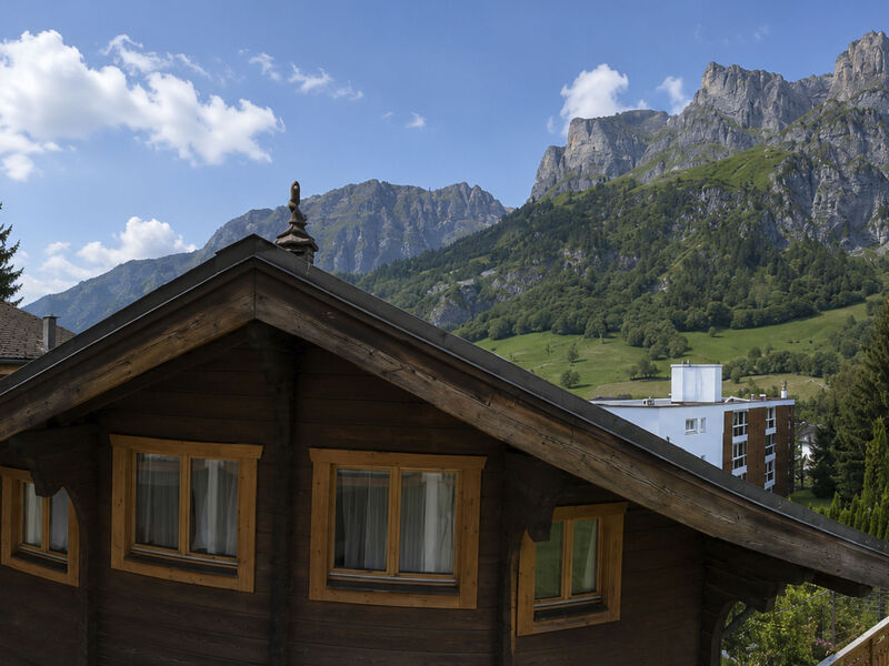 Residenz Darianne Leukerbad # 6-bed apartment, Dusche und Bad, WC